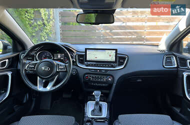 Хэтчбек Kia XCeed 2021 в 