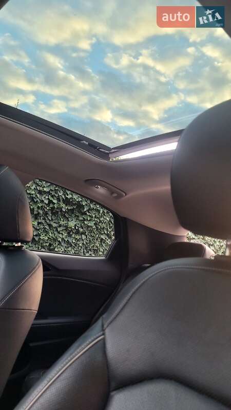 Хэтчбек Kia XCeed 2020 в Раздельной