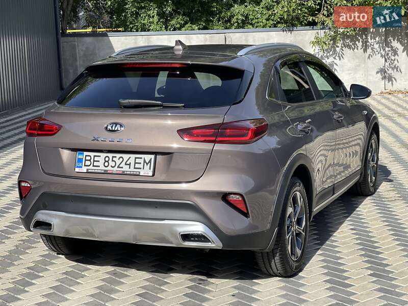 Хэтчбек Kia XCeed 2020 в Николаеве