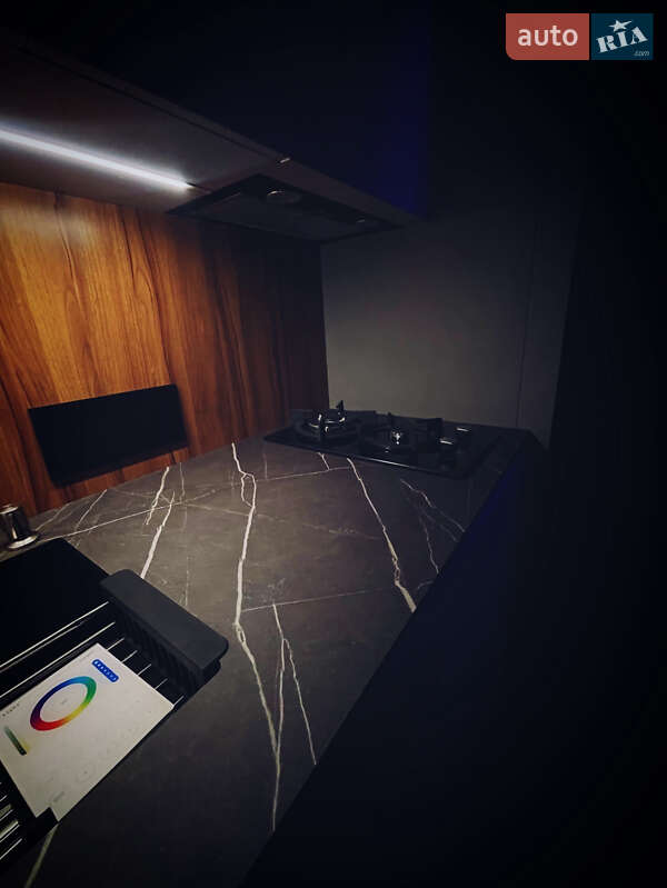 Дом на колесах King King 2025 в Киеве