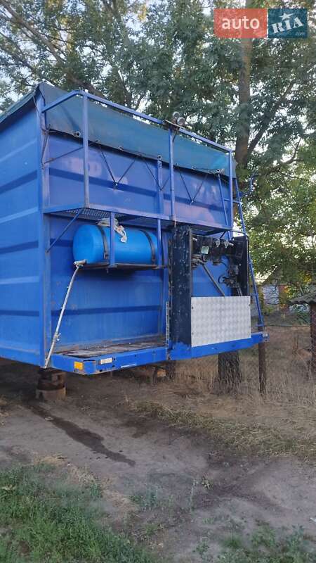 Зерновоз - полуприцеп Kogel AG 2001 в Тульчине