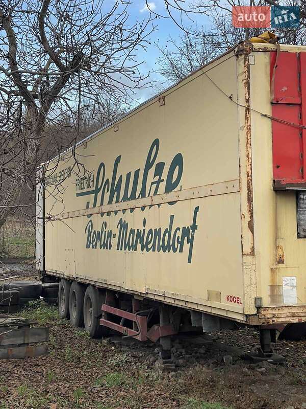 Зерновоз - напівпричіп Kogel AN 1998 в Черкасах