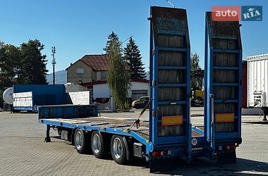Низкорамна платформа Kogel GN 1991 в Хусті