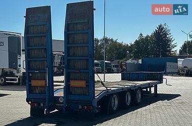 Низкорамна платформа Kogel GN 1991 в Хусті