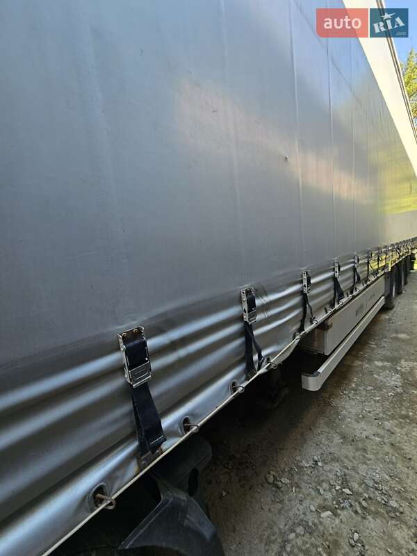Тентований борт (штора) - напівпричіп Kogel S 24 2012 в Чернівцях