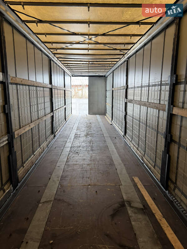 Тентованный борт (штора) - полуприцеп Kogel S 24 2017 в Виннице фото 20 Тентованный борт (штора) - полуприцеп Kogel S 24 2017 в Виннице