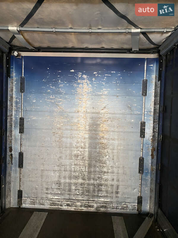 Тентований борт (штора) - напівпричіп Kogel SAF 2015 в Луцьку