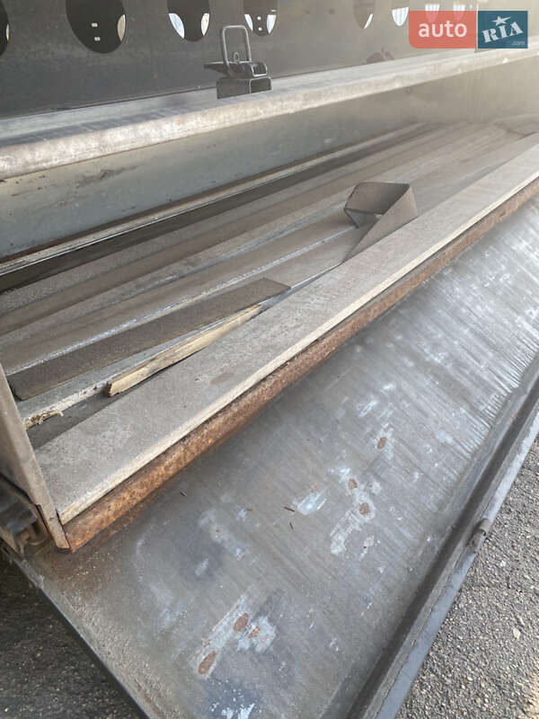 Тентований борт (штора) - напівпричіп Kogel SAF 2015 в Луцьку