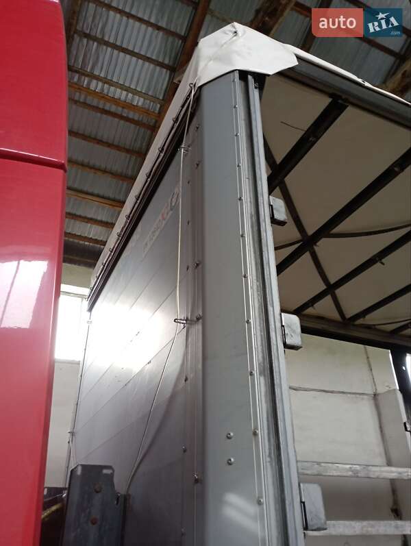 Тентований борт (штора) - напівпричіп Kogel SAF 2011 в Чорткові