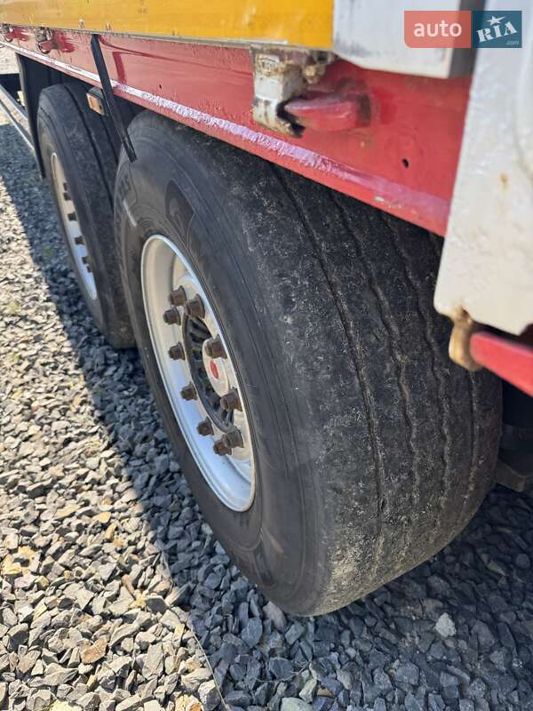 Бортовой полуприцеп Kogel SAF 2006 в Иршаве