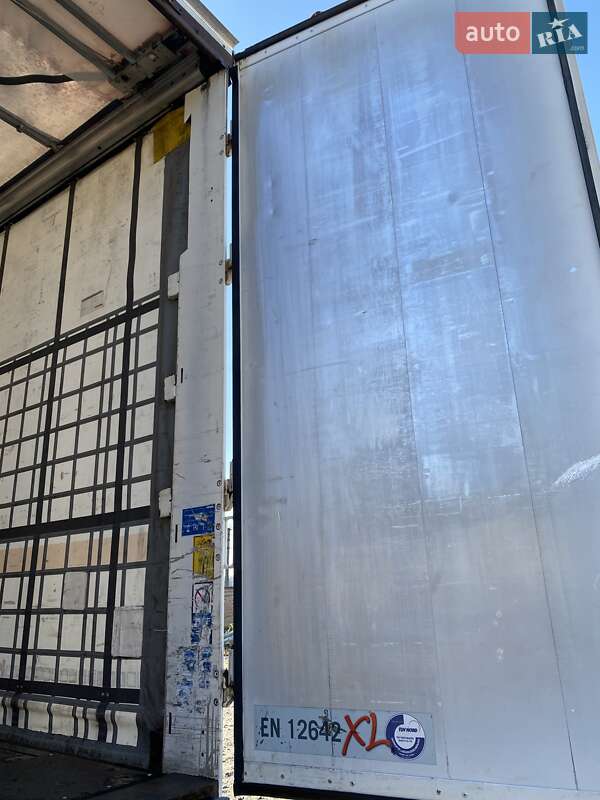 Тентованный борт (штора) - полуприцеп Kogel SAF 2015 в Виннице