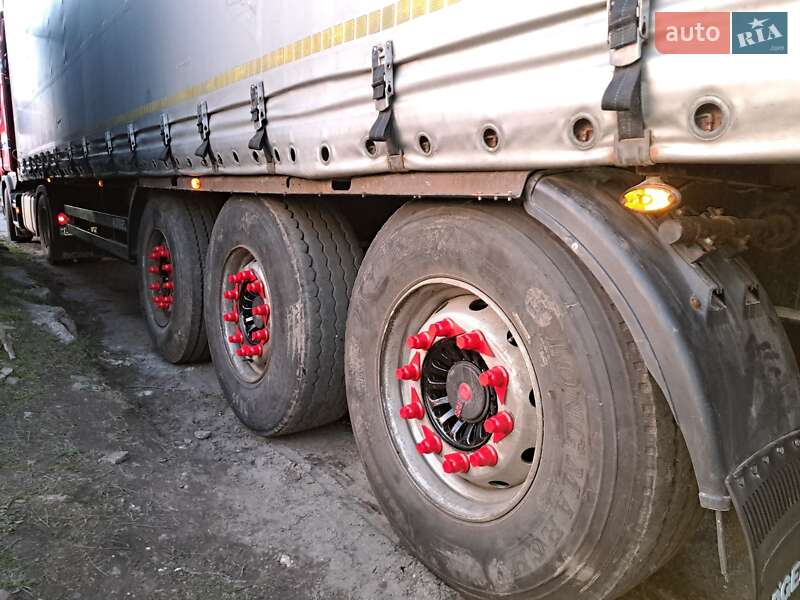 Тентованный борт (штора) - полуприцеп Kogel SAF 2013 в Подольске