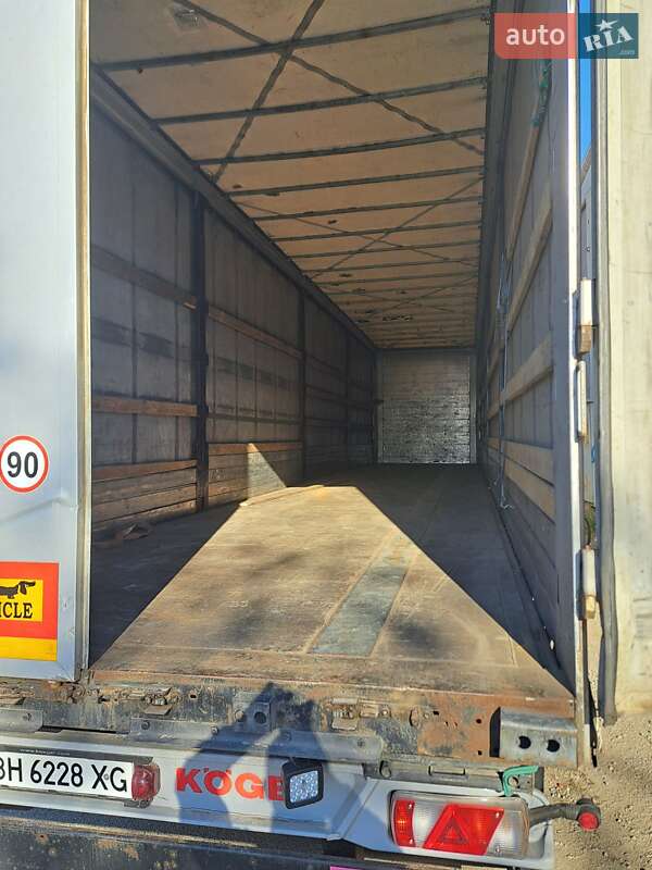 Тентованный борт (штора) - полуприцеп Kogel SAF 2013 в Подольске