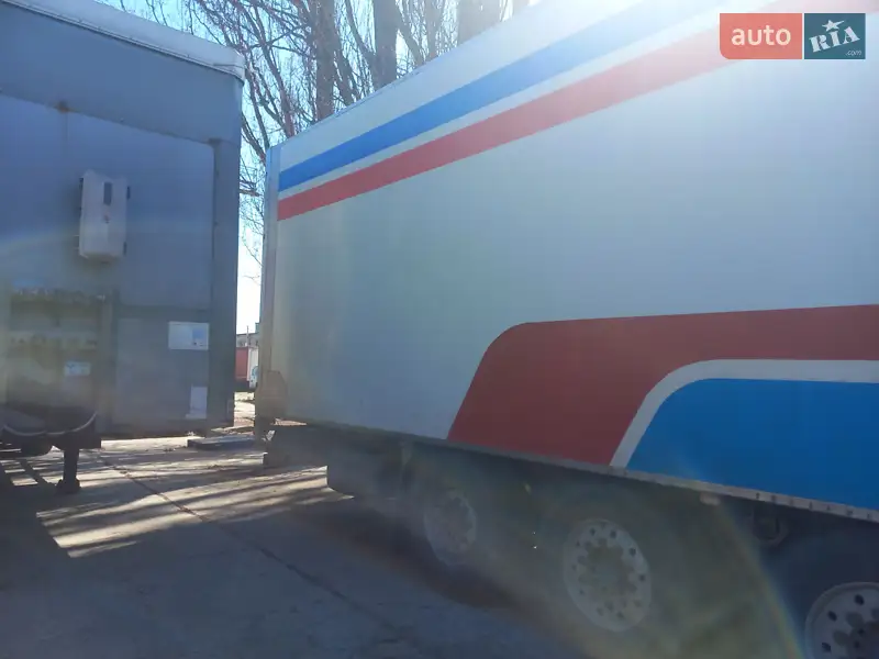 Рефрижератор напівпричіп Kogel SF24 2002 в 