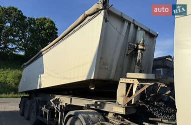 Самоскид напівпричіп Kogel SK 24P 2001 в 