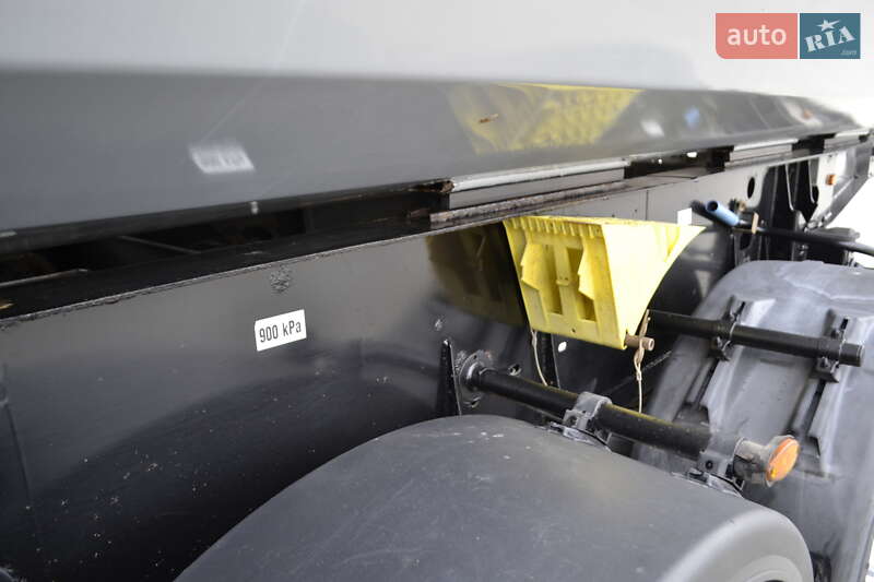 Самосвал полуприцеп Kogel SKM 2015 в Хусте