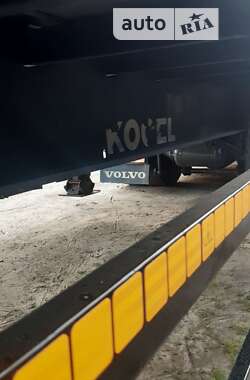 Тентований борт (штора) - напівпричіп Kogel SN 24 2004 в Маневичах
