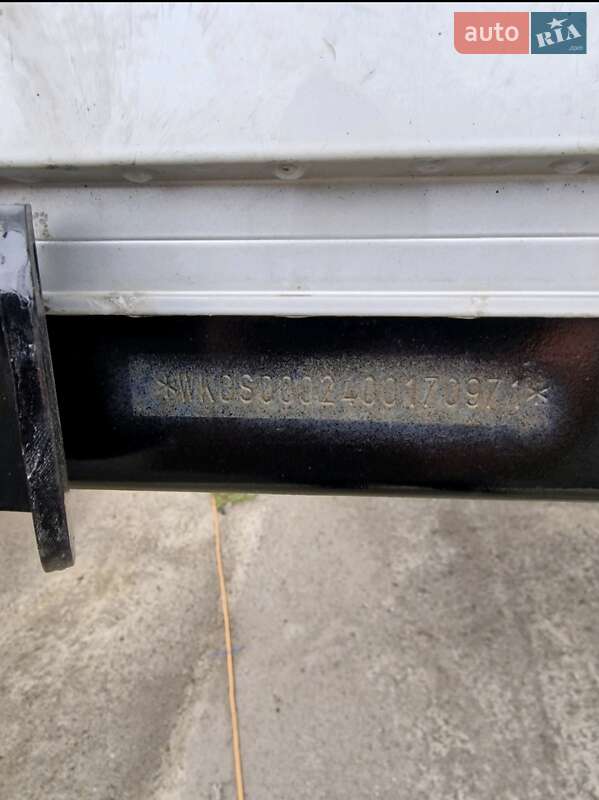 Тентованный борт (штора) - полуприцеп Kogel SN 24 2014 в Ровно