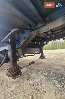 Бортовой полуприцеп Kogel SN 24 2005 в 