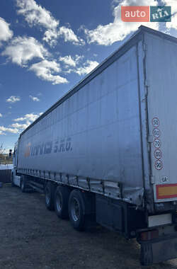 Тентованный борт (штора) - полуприцеп Kogel SN 24 2007 в Львове