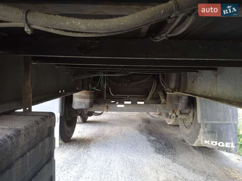 Тентованный борт (штора) - полуприцеп Kogel SN 24 2002 в Киеве