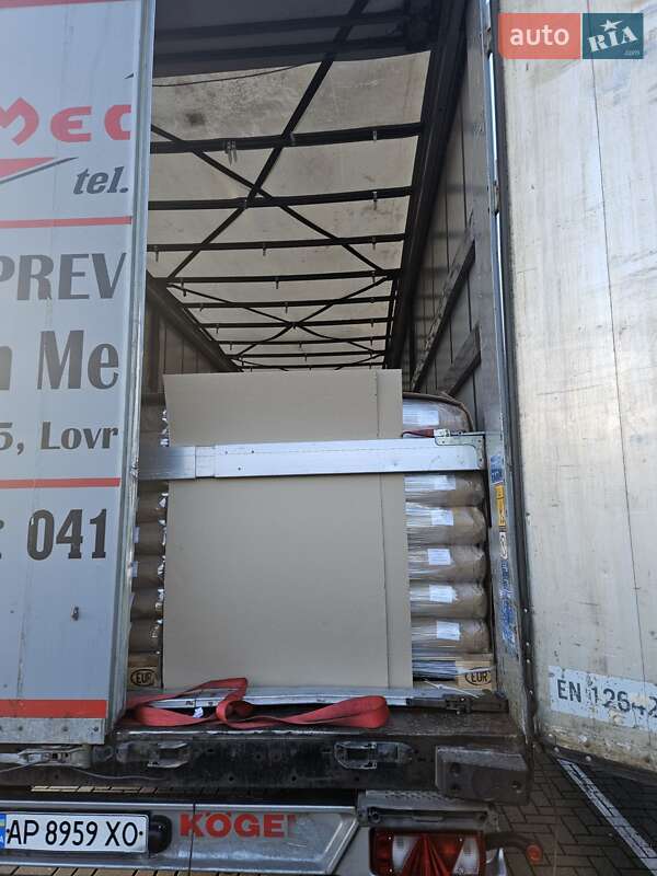 Тентованный борт (штора) - полуприцеп Kogel SN 24 2012 в Киеве фото 4 Тентованный борт (штора) - полуприцеп Kogel SN 24 2012 в Киеве