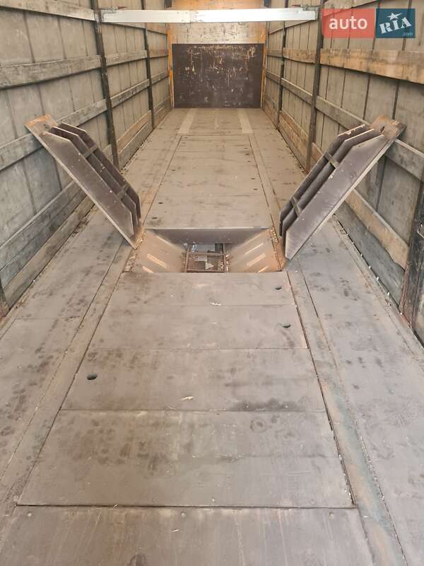 Тентований борт (штора) - напівпричіп Kogel SN 24 2007 в Чернівцях