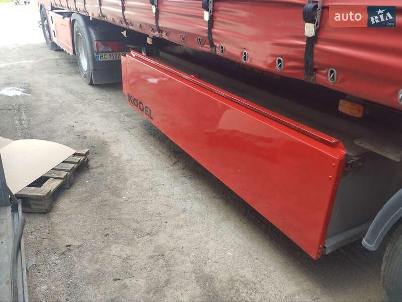 Тентованный борт (штора) - полуприцеп Kogel SN 2011 в Каменке-Бугской