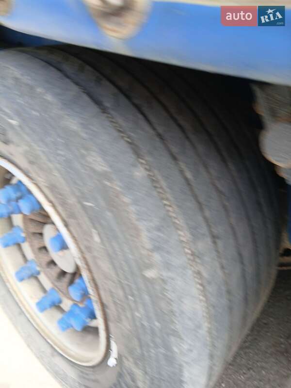 Тентований борт (штора) - напівпричіп Kogel SNCC 2009 в Городку