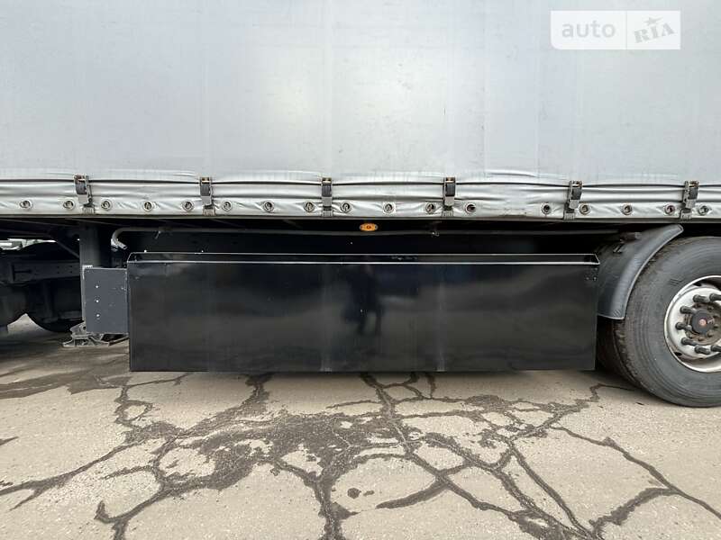 Тентований борт (штора) - напівпричіп Kogel SNCO 24 2014 в Києві