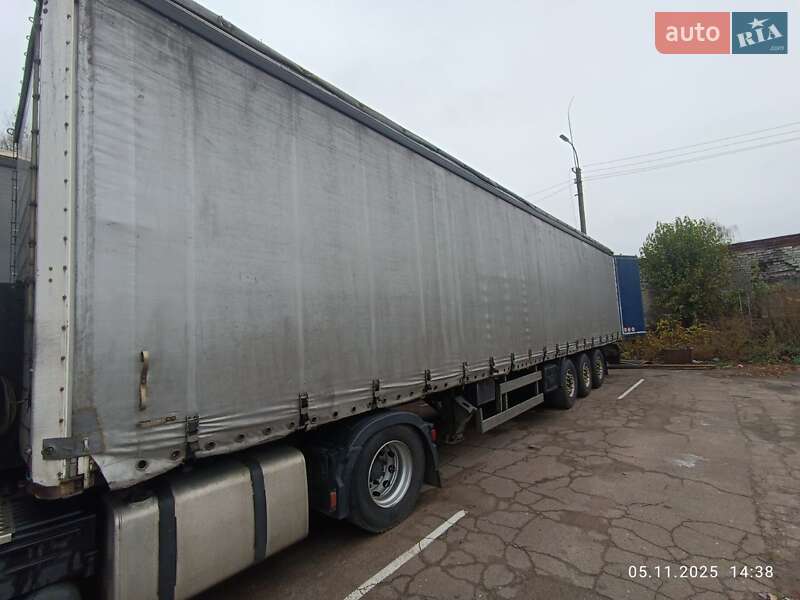 Тентованный борт (штора) - полуприцеп Kogel SNCO 24 2004 в Чернигове