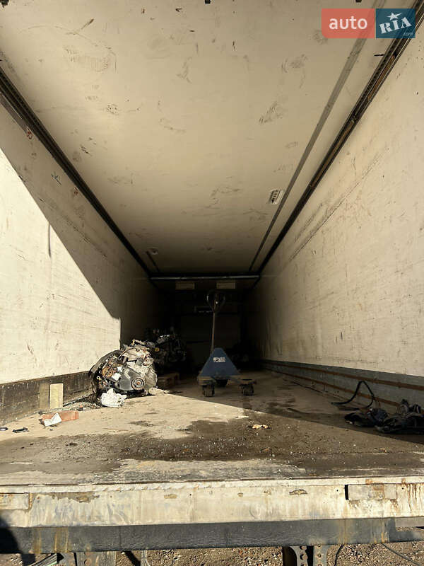 Тентований борт (штора) - напівпричіп Kogel SVKA 2003 в Івано-Франківську фото 17 Тентований борт (штора) - напівпричіп Kogel SVKA 2003 в Івано-Франківську