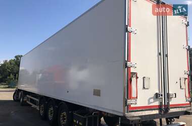 Рефрижератор напівпричіп Kogel SVKT 2003 в Кропивницькому