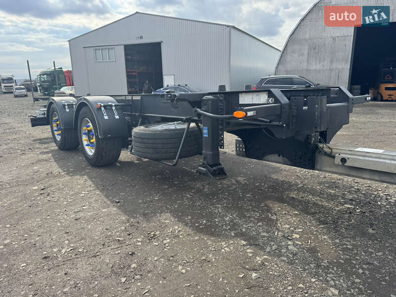 Контейнеровоз Kogel Tandem 2017 в Луцке фото 6 Контейнеровоз Kogel Tandem 2017 в Луцке