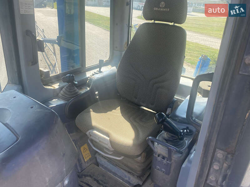 Бульдозер Komatsu D 61EX-15OE 2006 в Киеве