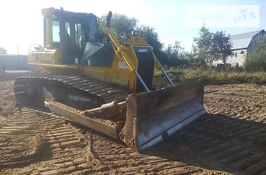 Бульдозер Komatsu D 2006 в Львові