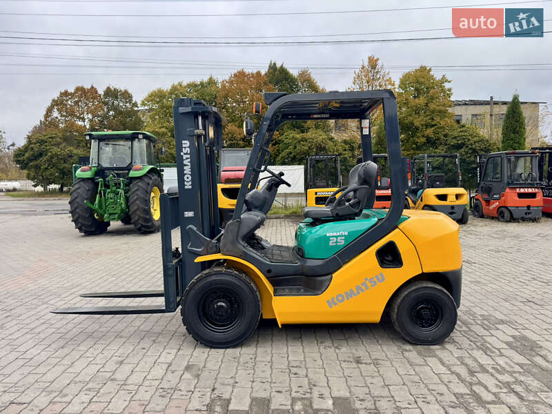 Вилочный погрузчик Komatsu FD 2008 в Радомышле фото 8 Вилочный погрузчик Komatsu FD 2008 в Радомышле