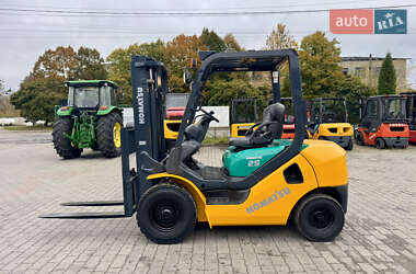 Вилочный погрузчик Komatsu FD 2008 в 