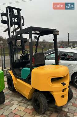 Фронтальный погрузчик Komatsu FD 1997 в Великой Багачке