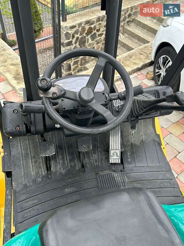 Фронтальный погрузчик Komatsu FD 1997 в Великой Багачке