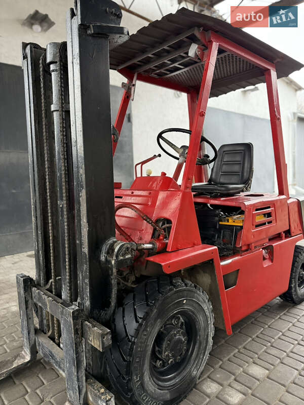 Вилочный погрузчик Komatsu FD 2006 в Первомайске