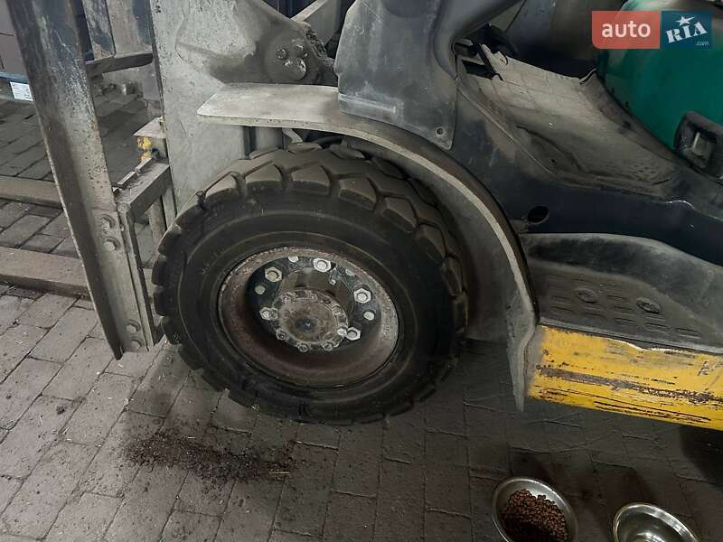 Фронтальный погрузчик Komatsu FD 2009 в Днепре