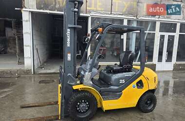 Вилочный погрузчик Komatsu FG 2015 в Одессе