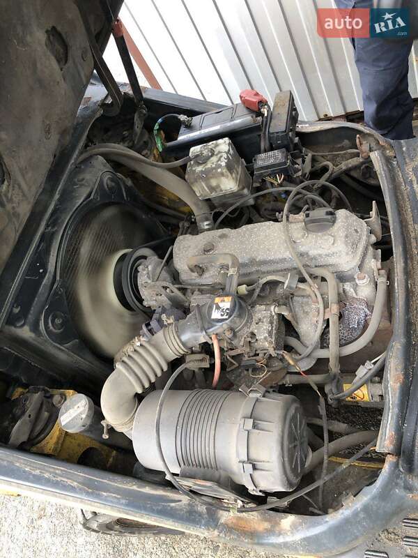 Вилочный погрузчик Komatsu FG 2018 в Киеве