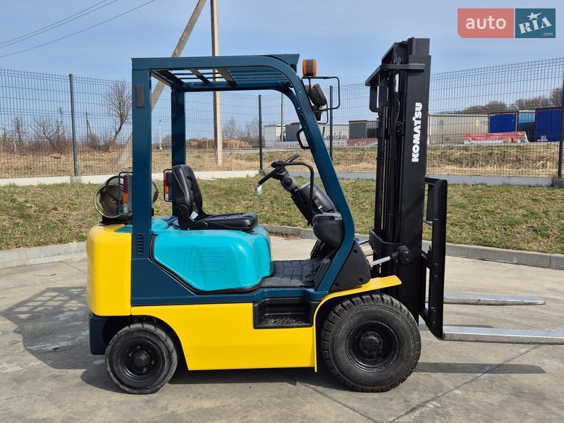 Вилочний навантажувач Komatsu FG 2000 в Пустомитах