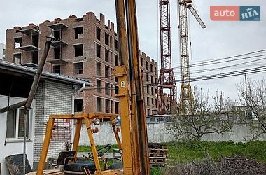 Вилочний навантажувач Komatsu FG 1990 в Вінниці