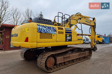 Гусеничный экскаватор Komatsu HD 2018 в 