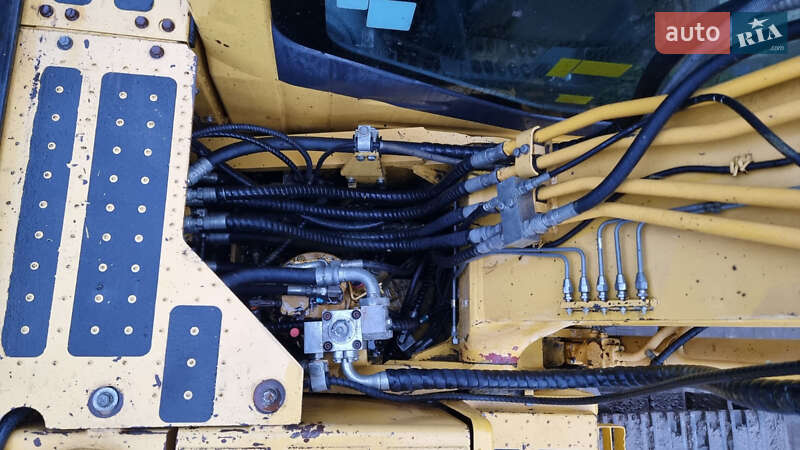 Гусеничный экскаватор Komatsu NLC 2014 в Одессе