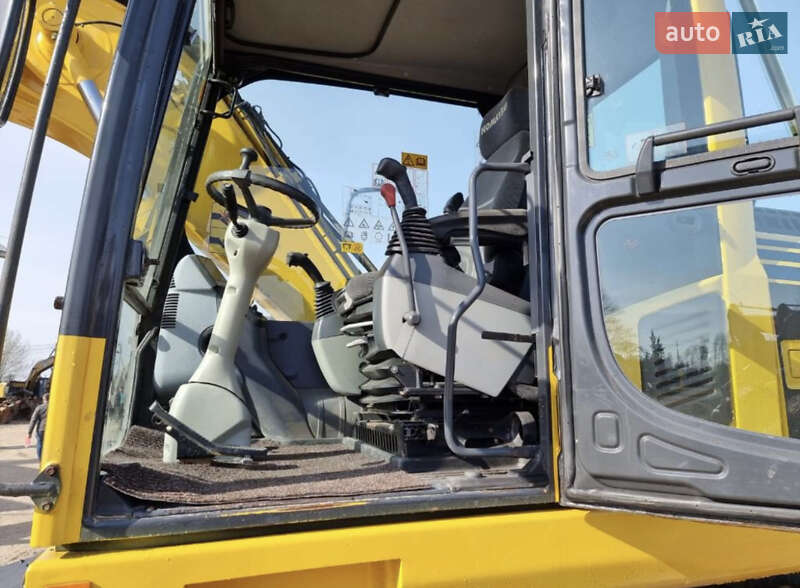 Колесный экскаватор Komatsu PC 160 2016 в Одессе