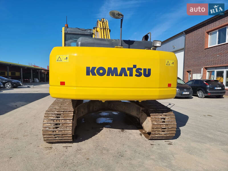 Гусеничный экскаватор Komatsu PC 210 2015 в Одессе